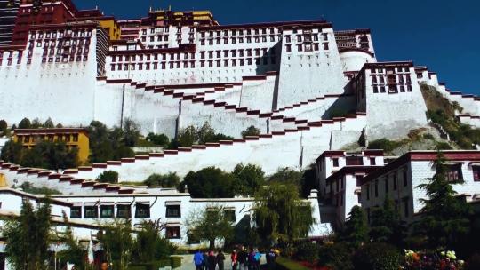 布达拉宫 西藏旅游  自然景观 朝拜 信仰
