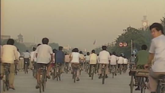 70年代 80年代 改革开放 经济发展 社会