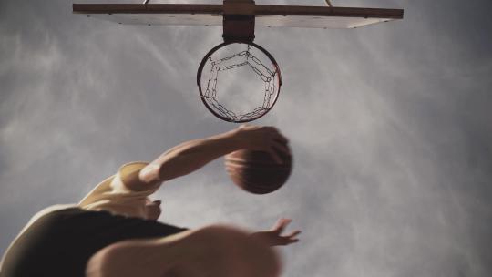 篮球运动员上篮得分视频素材模板下载