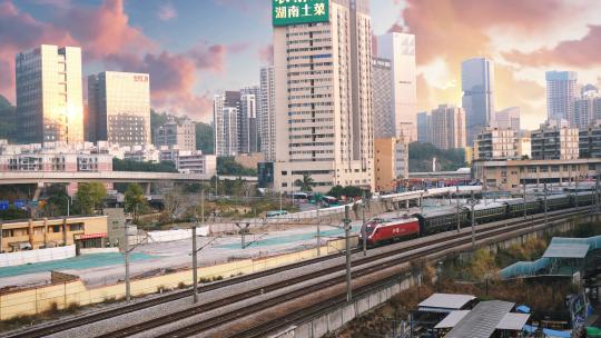 4K城市高铁动车火车地铁一起出现的大气画面