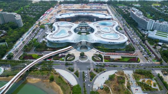 海南省三亚市三亚国际免税城航拍建筑与风景