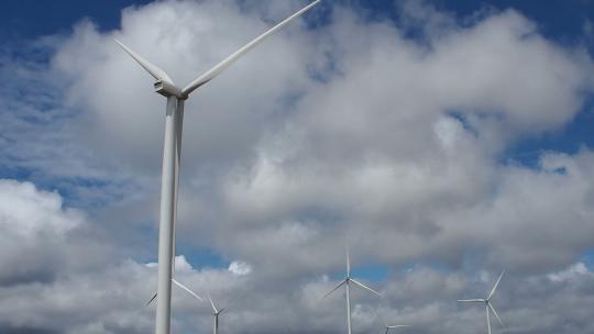 碳中和碳达峰草原风电风力发电