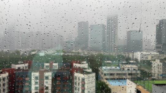 雨天商业中心科技园烟雨蒙蒙