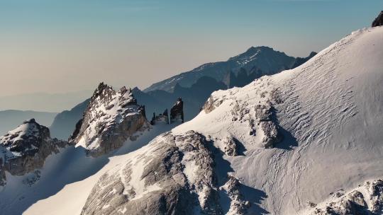 哈巴雪山