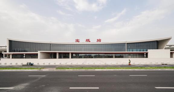 天津宝坻高铁站延时摄影通勤火车站城市建设