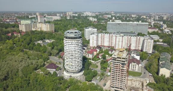 集体住房塔楼“Romanita”，基希纳乌，摩尔多瓦
