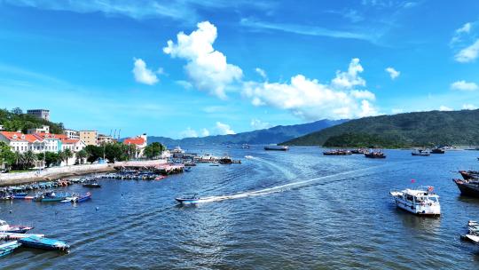 航拍广东惠州大亚湾蓝色海洋海岸线海景