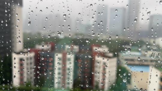 雨天商业中心科技园烟雨蒙蒙