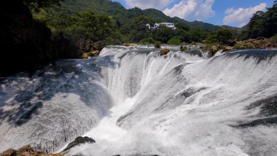 贵州安顺黄果树大瀑布景区银链坠潭瀑布景观