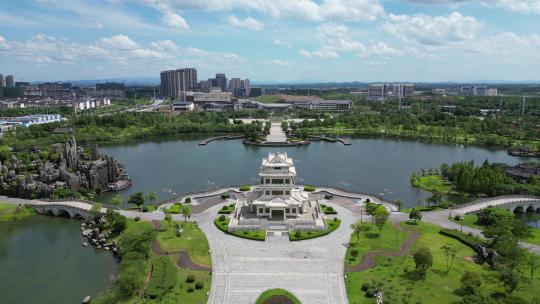 航拍江西抚州名人雕塑园4A景区