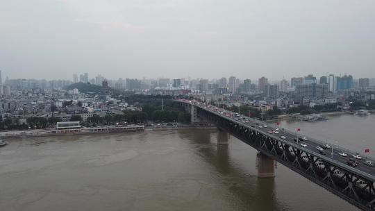 武汉长江大桥 高铁行驶通过航拍