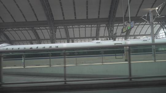 武汉地铁窗外风景