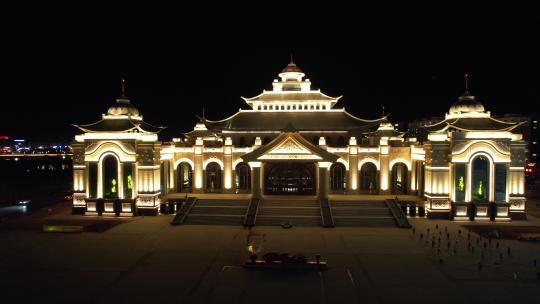 内蒙古兴安盟乌兰浩特乌兰牧骑宫城市夜景