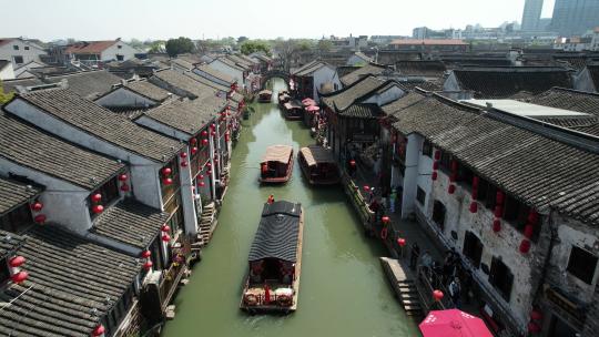 苏州市七里山塘古建筑水乡河流风光