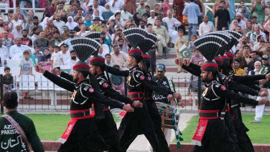 巴基斯坦 印巴边界 军人 表演 地拍