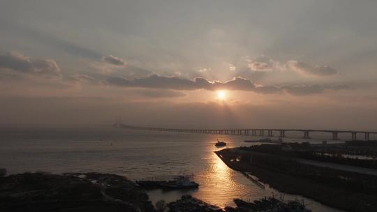 崇明跨江大桥的日出日落视频素材模板下载