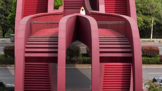 长沙红色网红桥中国结桥