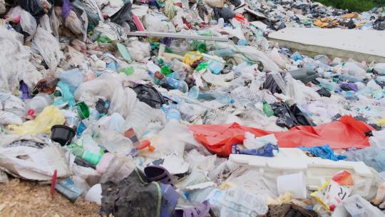 印度洋沿岸的塑料垃圾视频素材模板下载
