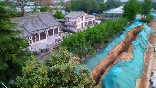 改造中的郑州金水河