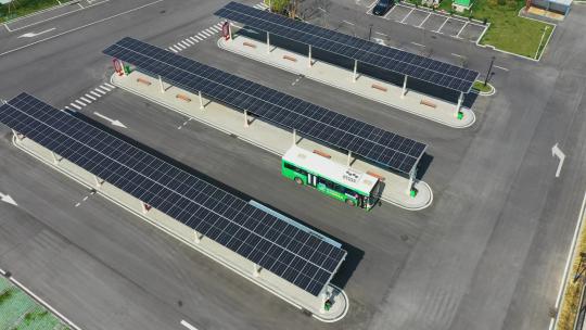 太阳能电动公交车充电站