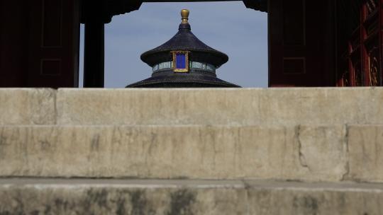 北京天坛祈年殿正面升降镜头视频素材模板下载