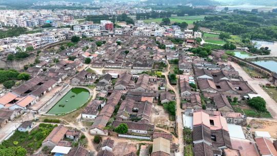 航拍福建漳州漳浦诒安堡古堡建筑风光