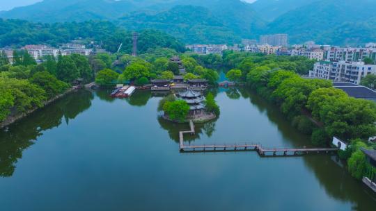 航拍浙江省临海市东湖台州府城风景区