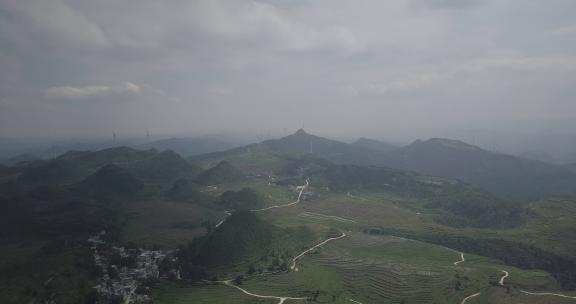 贵州·贵阳·花溪·红岩峡谷·山顶风车发电