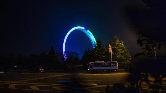 高清实拍夜景人流车流视频