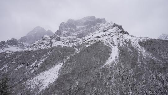 四姑娘山双桥沟