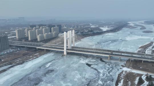 吉林珲春市森林山大桥航拍城市冬季风光视频素材模板下载