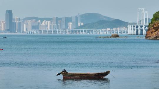 辽宁大连滨海路春季海滨风光