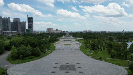 航拍江西抚州名人雕塑园4A景区