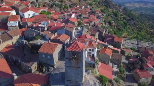 葡萄牙的孟山都村。葡萄牙最葡萄牙的村庄。