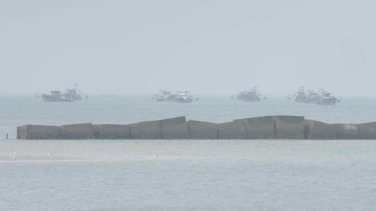 4kl1广东雷州海岸线码头渔船摇拍