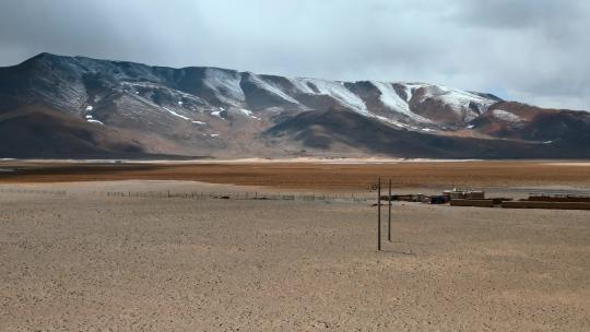西藏旅游风光冈底斯山脉高原牧场视频素材模板下载