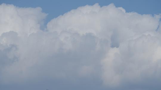 延时摄影蓝天白云天空流动的云