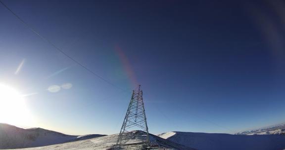 4K5200米雪山顶输电铁塔组立大延时1机位11