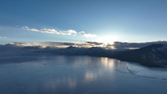 西藏佩枯措航拍|高原湖泊航拍|冰湖冰面航拍视频素材模板下载
