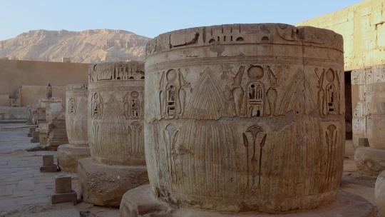 古代寺庙的圆柱视频素材模板下载