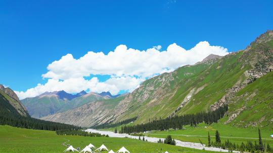 夏塔雪山古道冰川森林公园蓝天白云清晨雪景高清在线视频素材下载